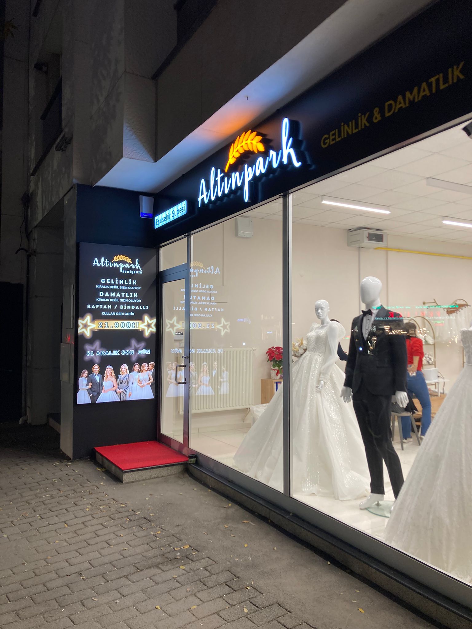 Altınpark Gelinlik Eskişehir kır düğünü mekanı — Odunpazarı