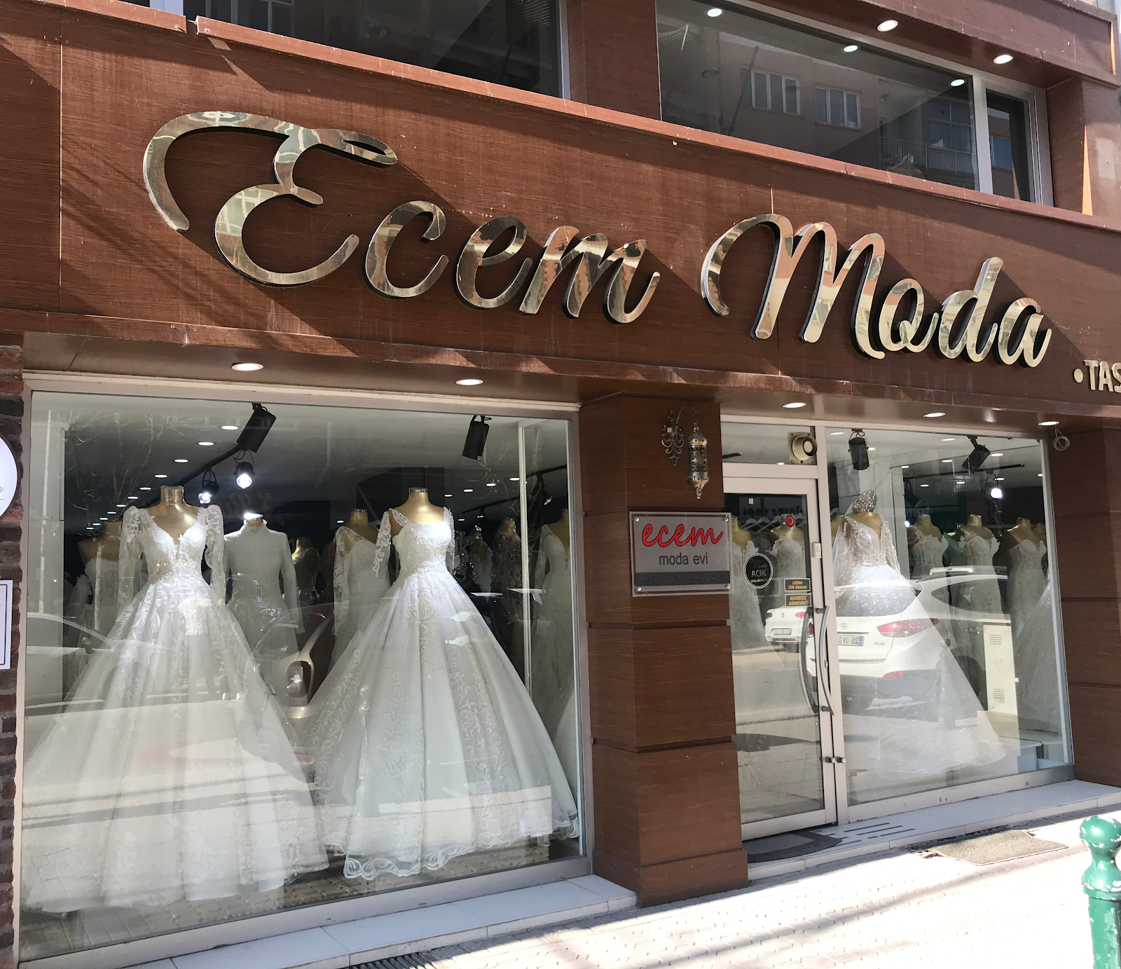 Ecem Moda kır düğünü mekanı — Tepebaşı