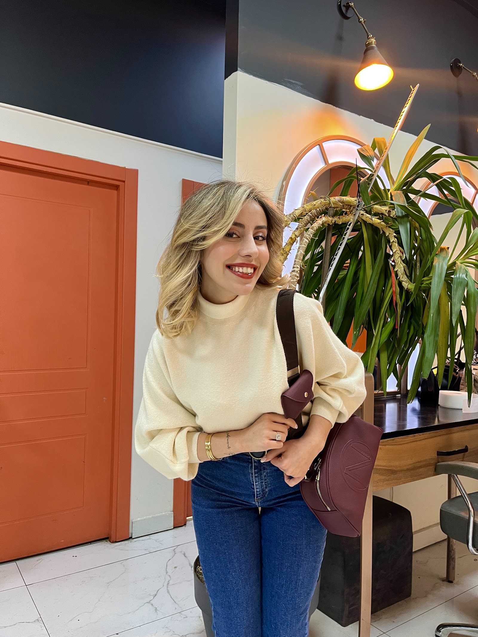 Hair Lounge Akın Köçekçi & Aşkın Köçekçi