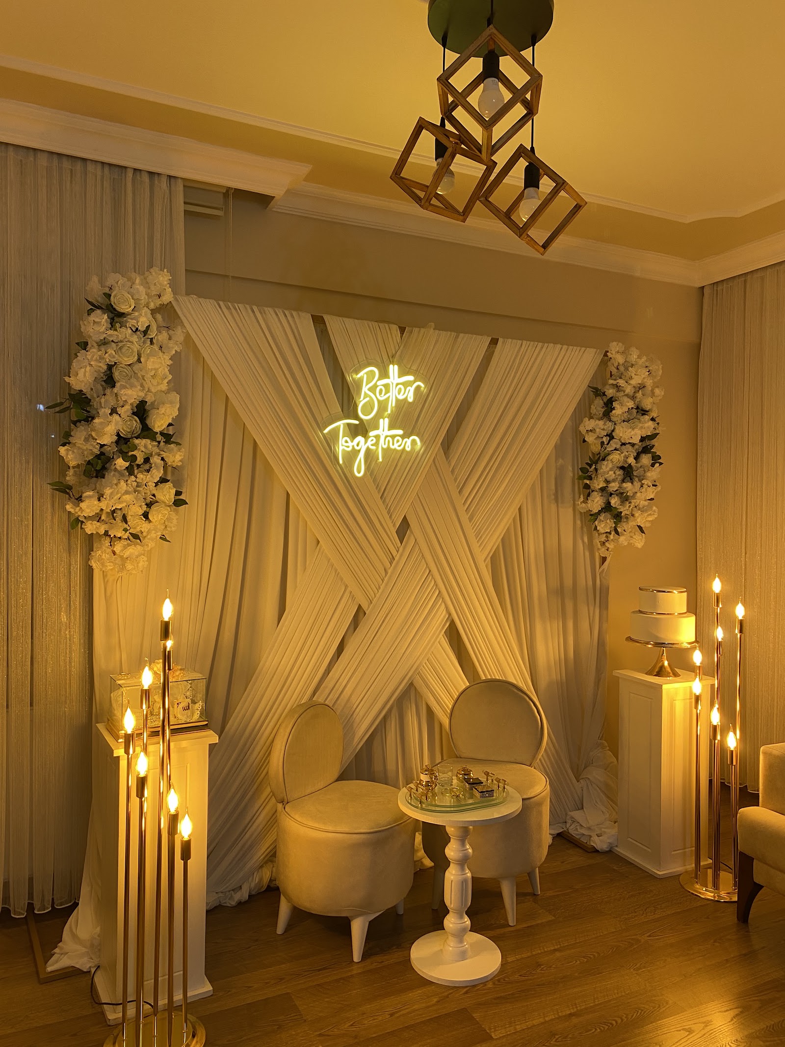 LİLİA ÇİÇEK EVİ & ORGANİZASYON