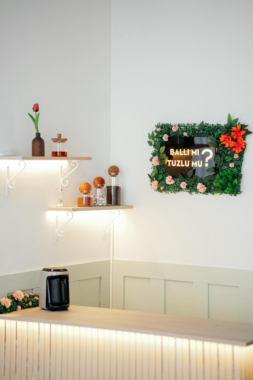 Retro ES Eskişehir Davet Evi ve Organizasyon Cafe