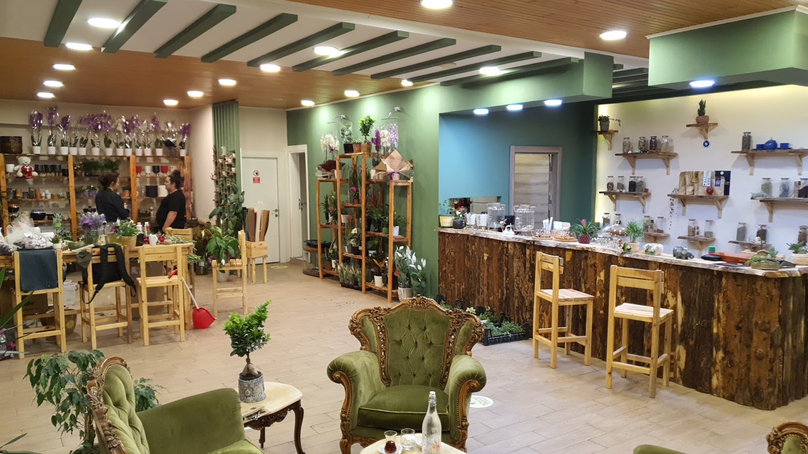 Sestra Floral Cafe & Çiçekçilik