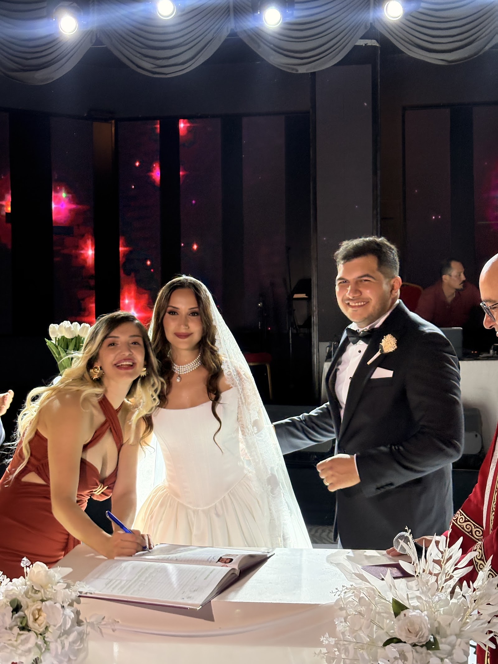 ŞEYMA KAYA BEAUTY & MAKEUP STUDIO