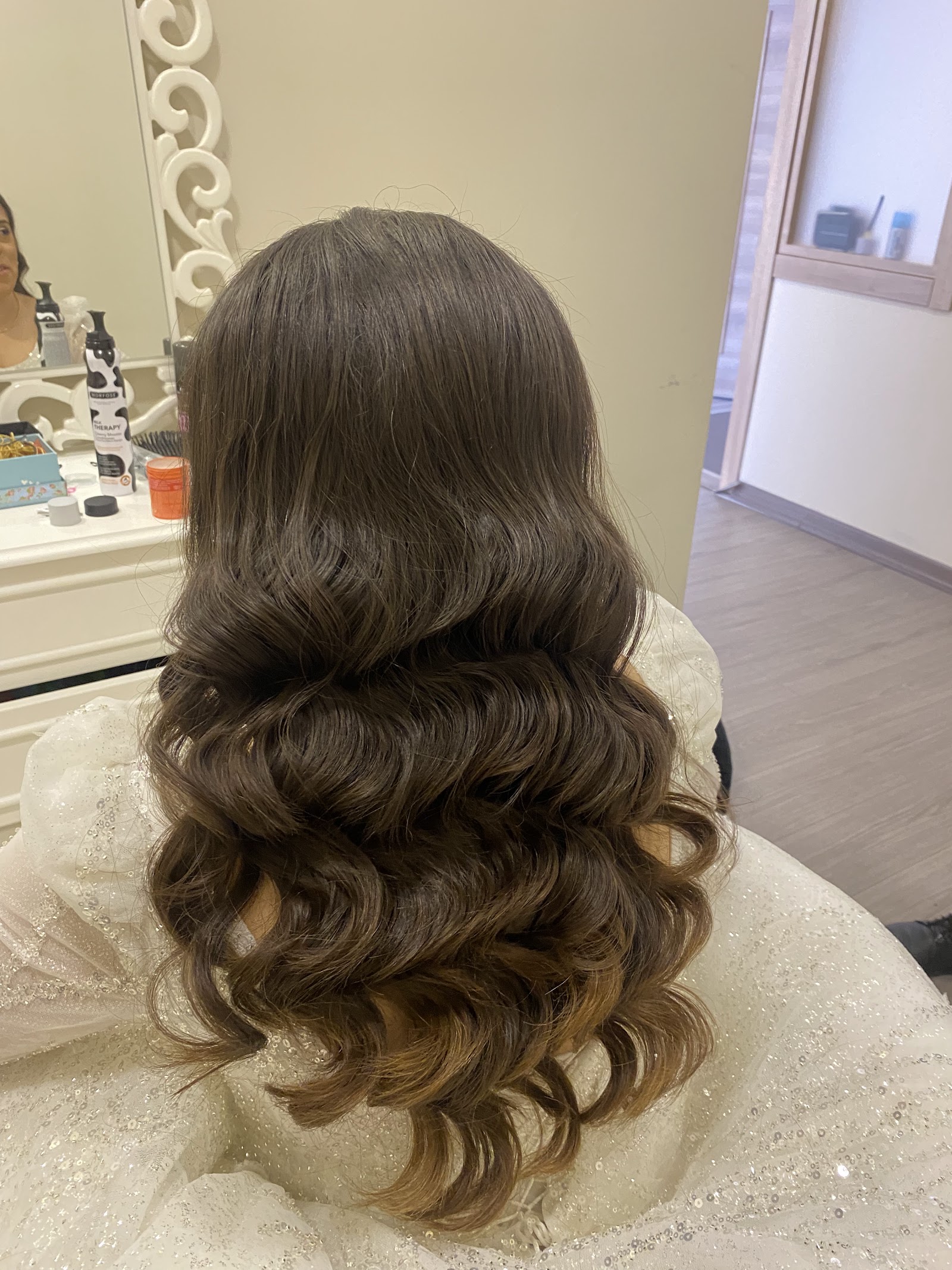 ŞEYMA KAYA BEAUTY & MAKEUP STUDIO